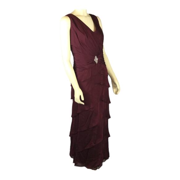 JADE BY JASMINE J9914Tiered sleevless maxi dress in cranberry size 18 - Picture 2 of 12